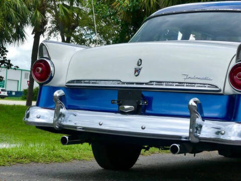 1955 Ford Fairlane