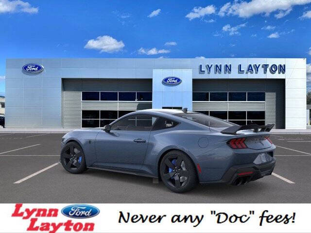 2025 Ford Mustang Dark Horse