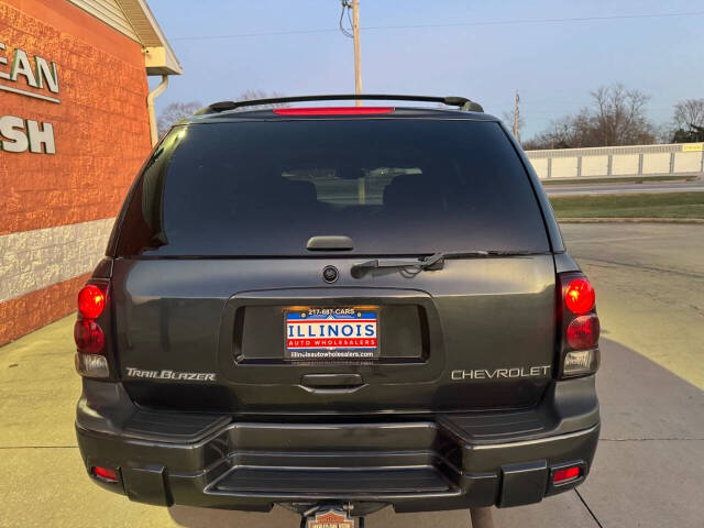 2003 Chevrolet TrailBlazer for sale at Illinois Auto Wholesalers in Tolono, IL