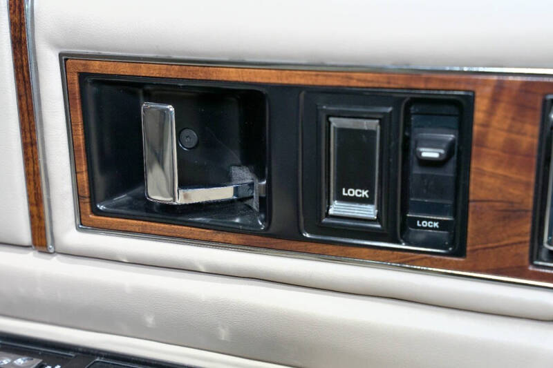 1992 Cadillac DeVille