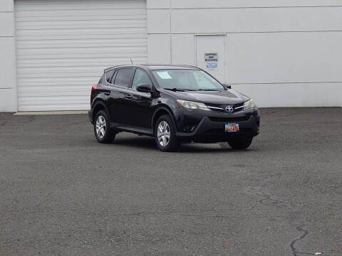 2014 Toyota RAV4 LE