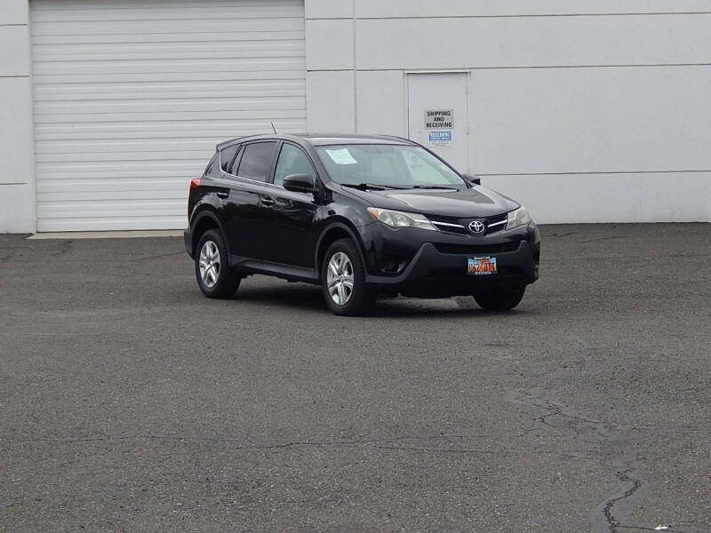 2014 Toyota RAV4 LE
