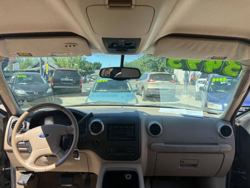 2004 Ford Expedition Eddie Bauer