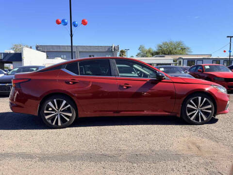2021 Nissan Altima 2.5 SR