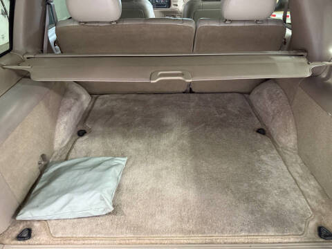 2000 Cadillac Escalade