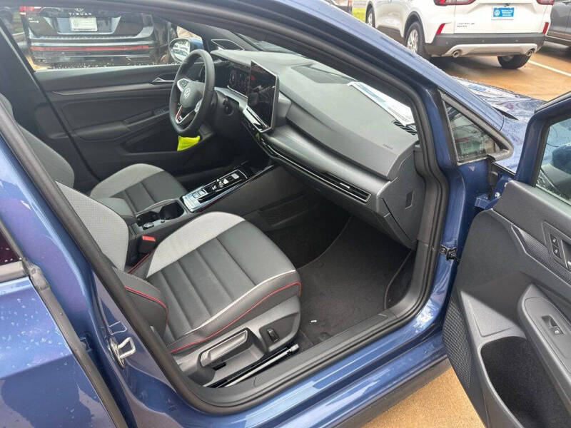 2026 Volkswagen Golf GTI SE