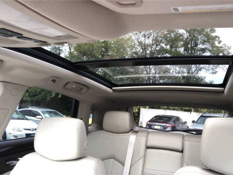 2010 Cadillac SRX Performance Collection