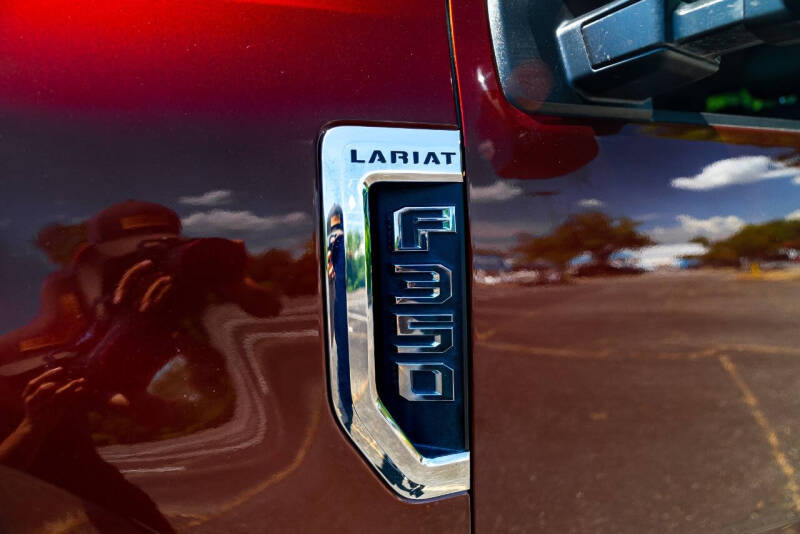 2017 Ford F-350 Super Duty Lariat