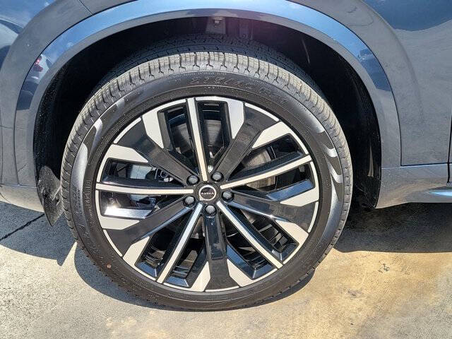 2026 Volvo XC90 T8 Core