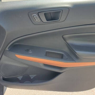 2018 Ford EcoSport SES