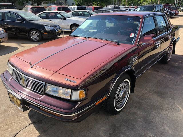 1987 Oldsmobile Cutlass Ciera for sale at Extreme Auto Plaza in Des Moines, IA