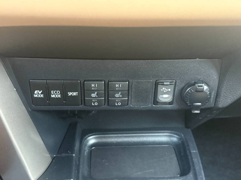 2017 Toyota RAV4 Hybrid Limited