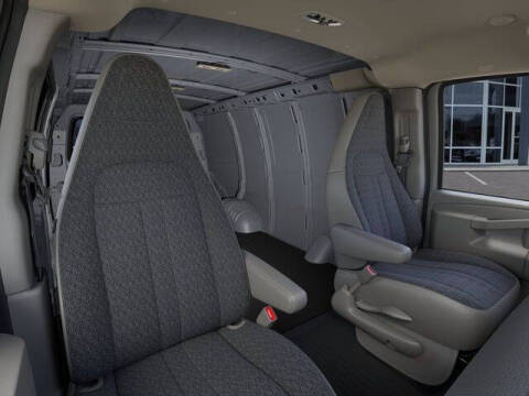 2025 Chevrolet Express 2500
