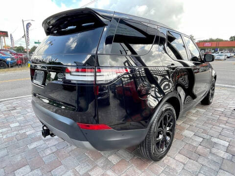 2017 Land Rover Discovery SE