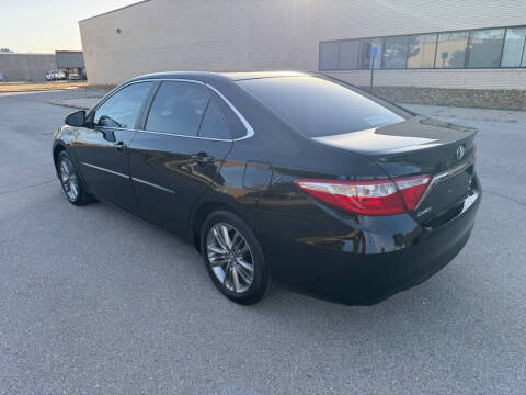 2017 Toyota Camry SE