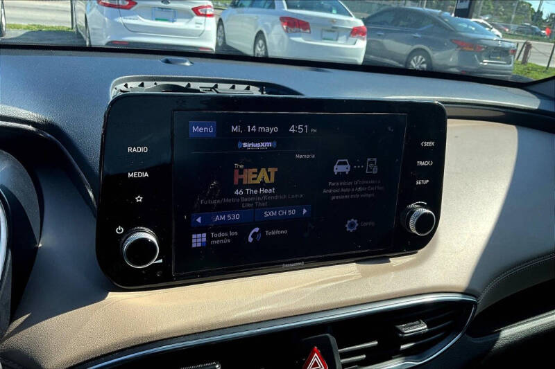 2022 Hyundai Santa Fe SEL