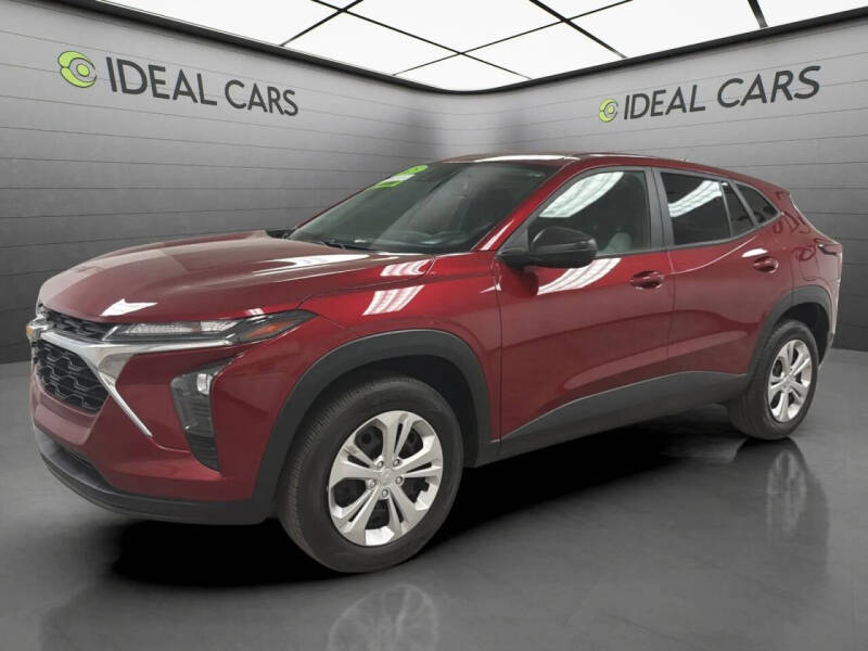 2025 Chevrolet Trax LS