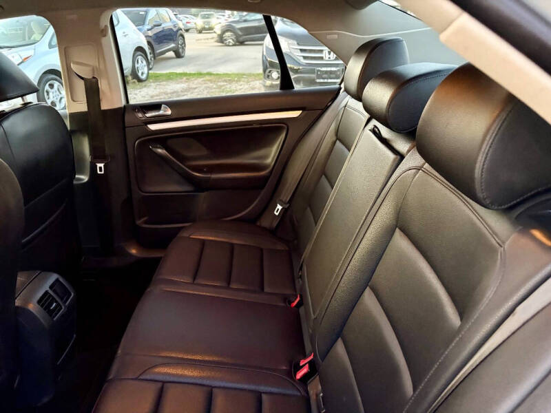 2010 Volkswagen Jetta Limited Edition