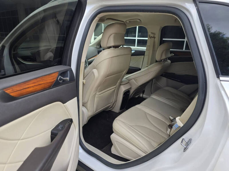 2017 Lincoln MKC Select