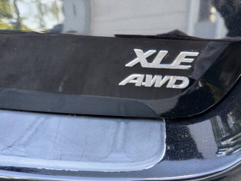 2016 Toyota Sienna XLE 7-Passenger