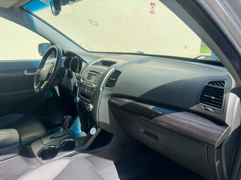 2011 Kia Sorento EX