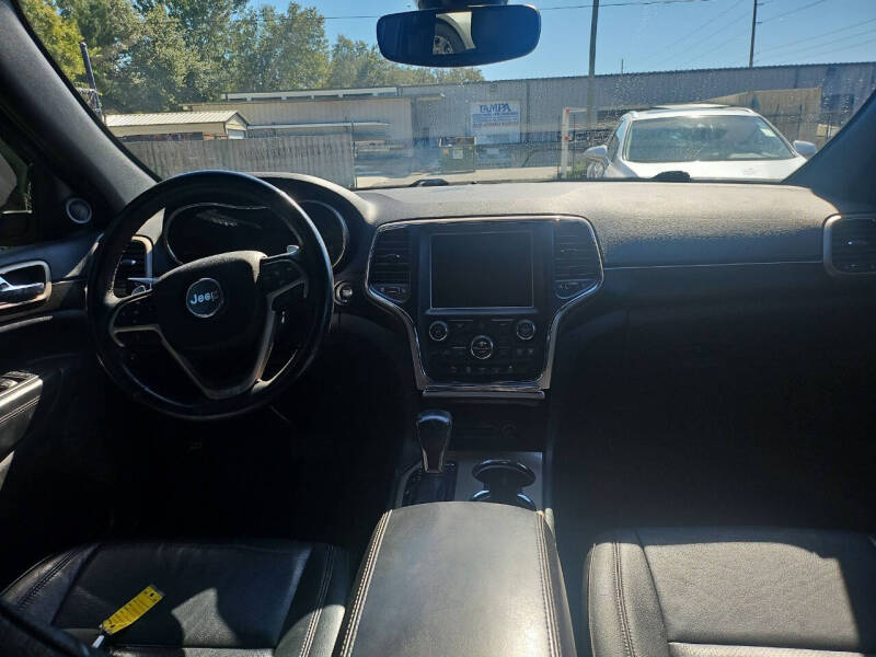 2017 Jeep Grand Cherokee Laredo E