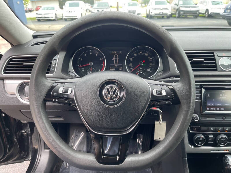 2016 Volkswagen Passat 1.8T S