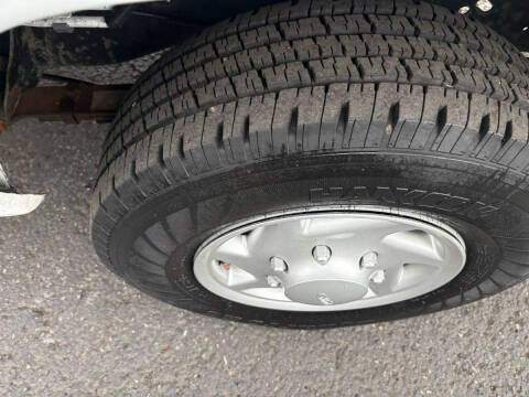 2013 Ford E-Series E-350 SD