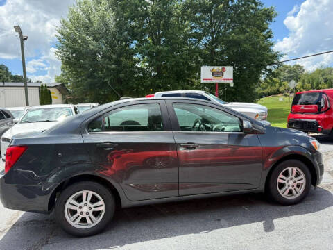 2016 Chevrolet Sonic LT Auto