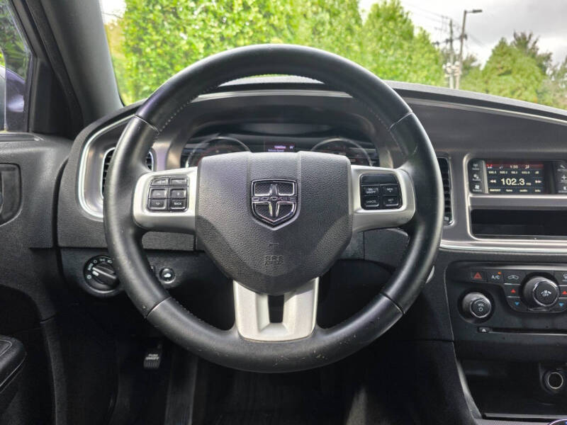 2014 Dodge Charger SE