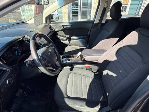 2019 Ford Edge SE