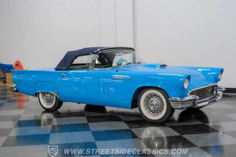1957 Ford Thunderbird