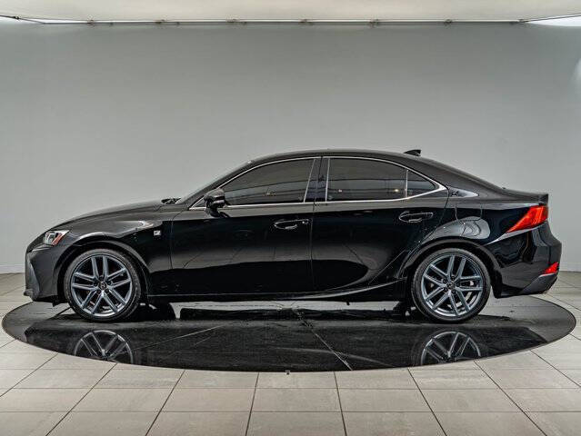 2020 Lexus IS 350