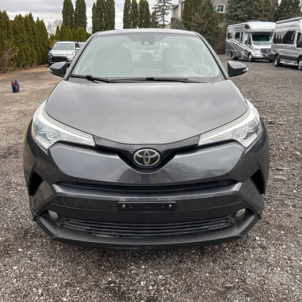 2018 Toyota C-HR XLE Premium