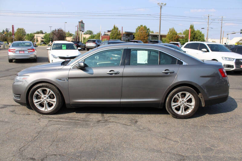 2013 Ford Taurus SEL