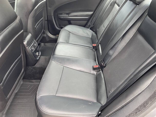 2014 Dodge Charger SXT Plus