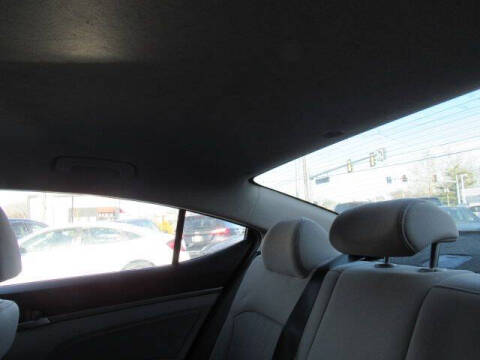 2018 Hyundai Elantra