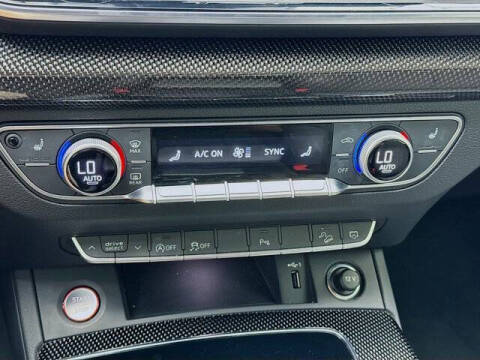 2023 Audi SQ5 3.0T quattro Premium