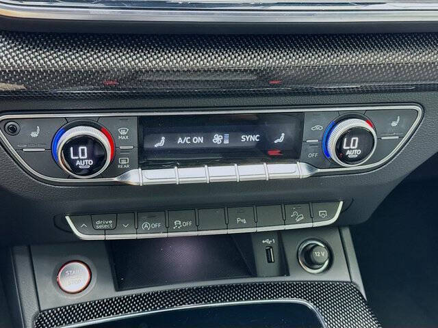 2023 Audi SQ5 3.0T quattro Premium