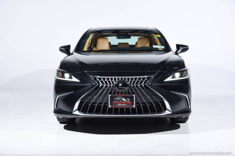 2024 Lexus ES 300h