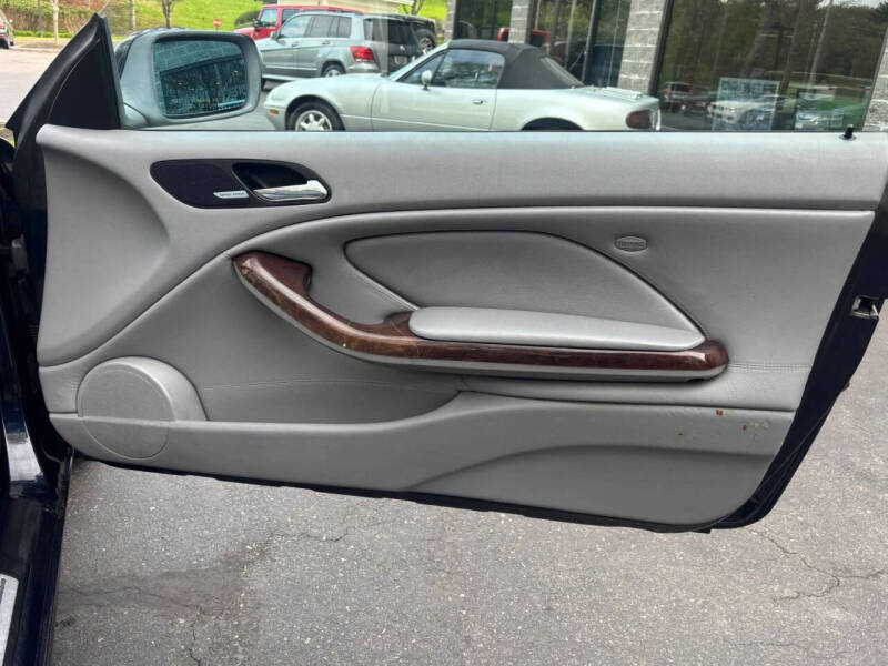 2001 BMW 3 Series 330Ci