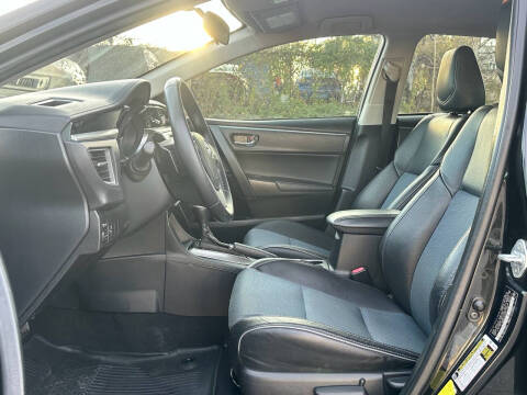 2016 Toyota Corolla LE Plus