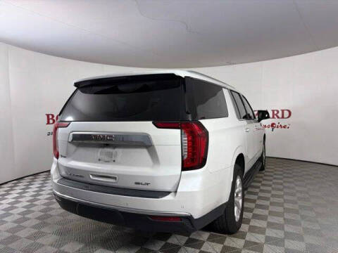 2022 GMC Yukon XL SLT