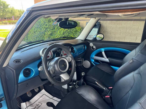 2005 MINI Cooper S