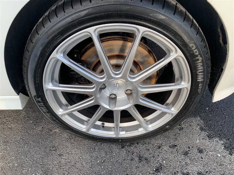 2017 Volkswagen Golf R 4Motion