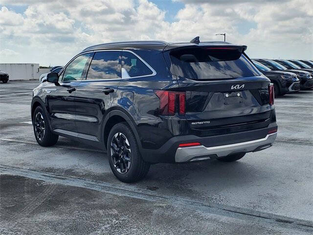 2025 Kia Sorento S