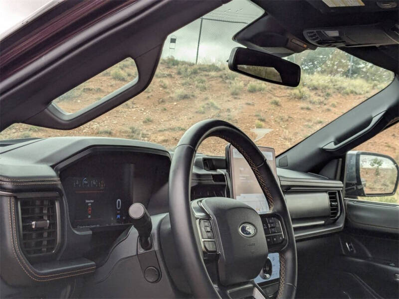 2024 Ford Expedition Platinum