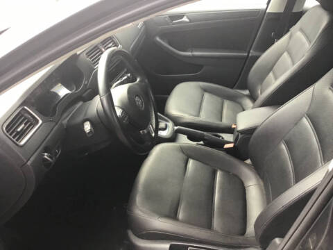 2011 Volkswagen Jetta SE