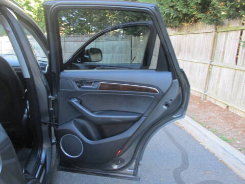 2016 Audi Q5 2.0T quattro Premium Plus