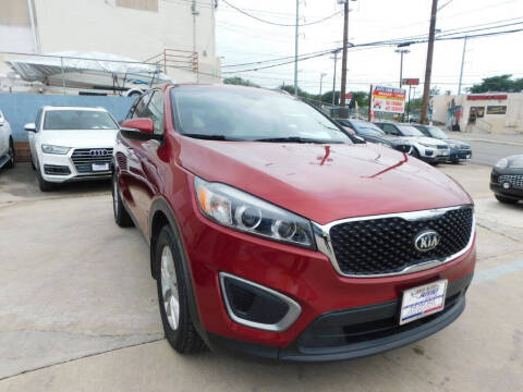 2016 Kia Sorento LX